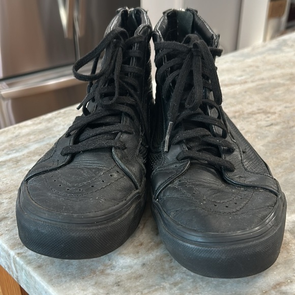 VANS LEATHER ZIP-UP SK8-HI Black zip up and tie women’s 8.5 or men’s 7.0 skate - Picture 2 of 16